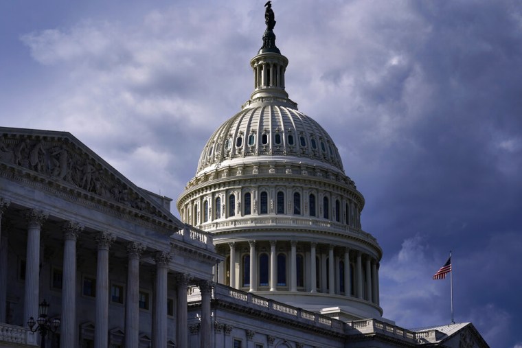 El Congreso afronta unos días cruciales para evitar alcanzar el techo de la deuda y caer en impago.