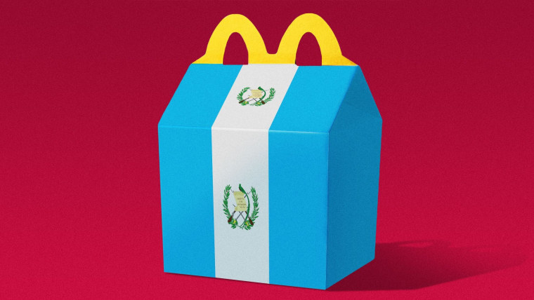 Una ilustración de una caja estilo Cajita Feliz, o Happy Meal, de McDonald's con la bandera de Guatemala.