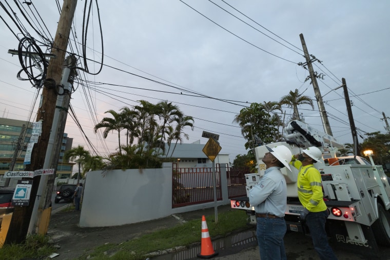 Apagón masivo en Puerto Rico después de un colapso en la distribución de energía de Monacillo ubicada en San Juan, Puerto Rico, el 10 de junio de 2021.