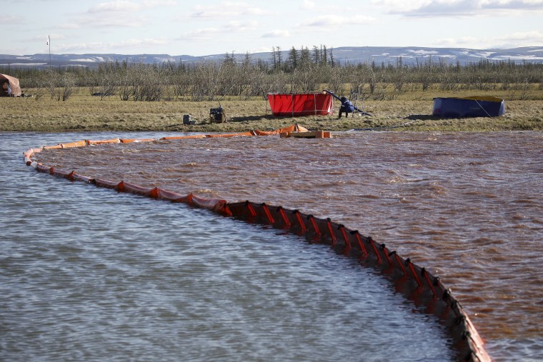 Fuel spill cleanup in Norilsk, Russia