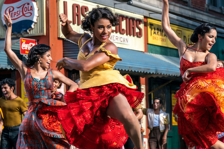 Image: Ariana DeBose, center, in a scene from "West Side Story."