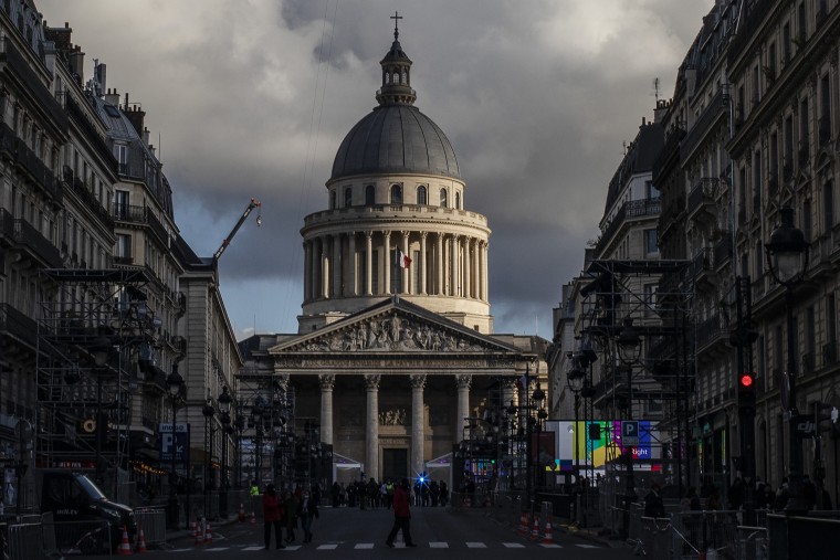 Josephine Baker To Become First Black Woman At Paris's Pantheon Mausoleum