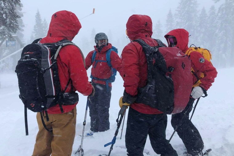 Image: Members of the Tahoe Nordic Search and Rescue team.