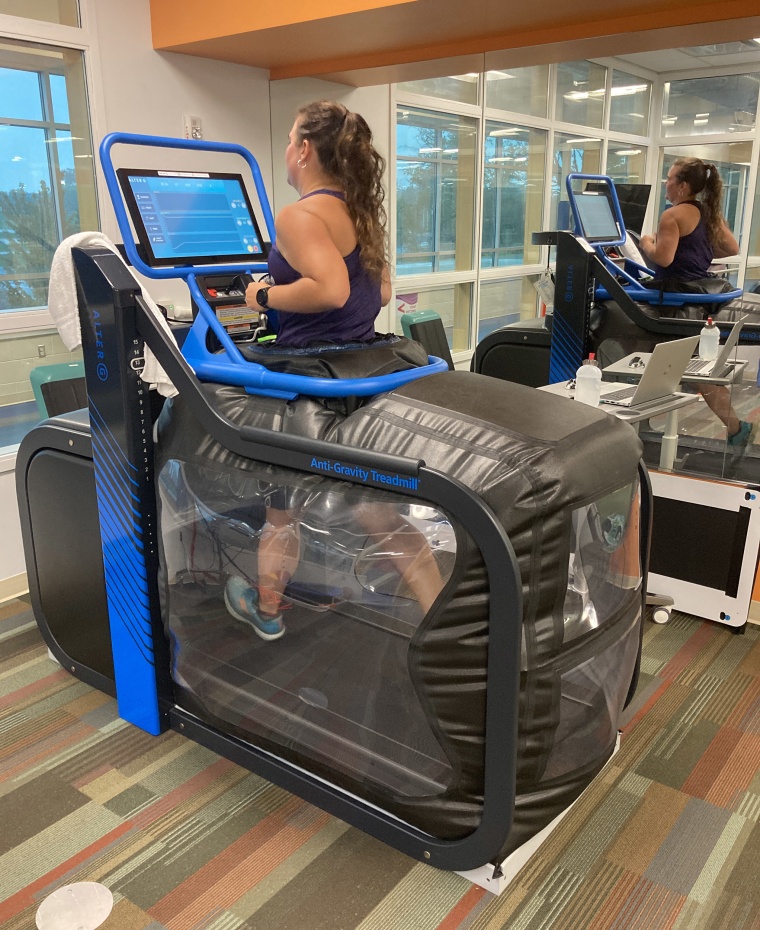 The anti-gravity treadmill helped Fanco train without pain.