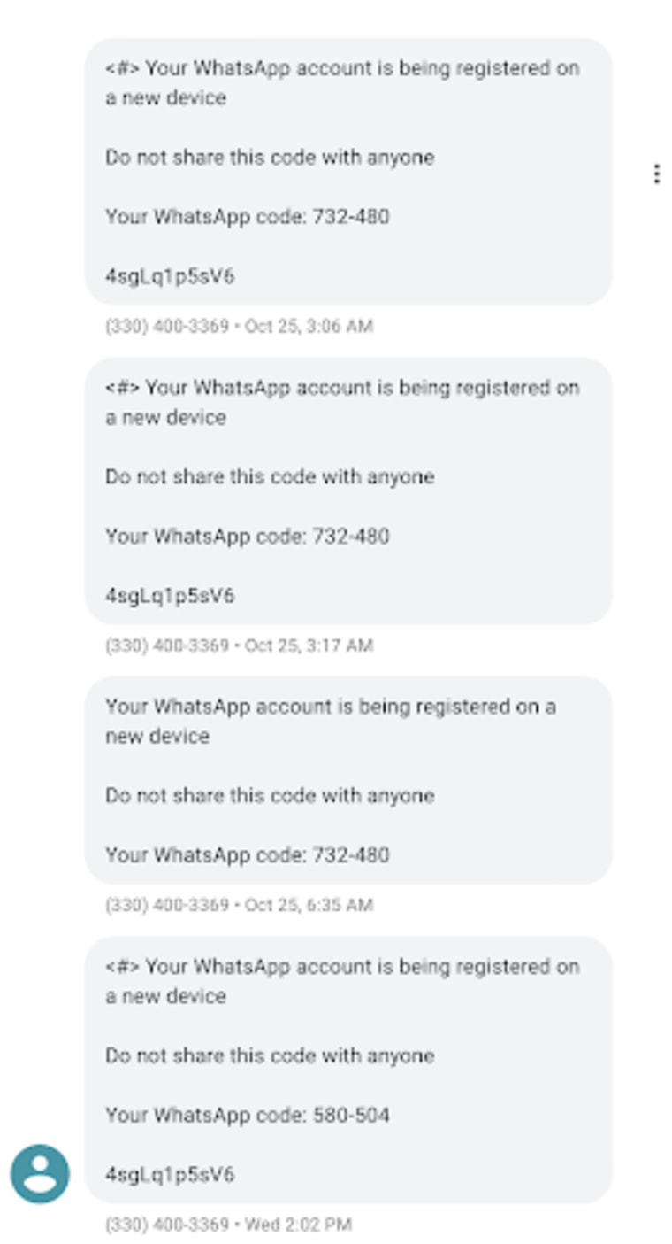 Mensajes de alerta de WhatsApp recibidos después de que Documented ingresara un número de teléfono en el formulario que aparecía en el enlace para recibir un supuesto bono.