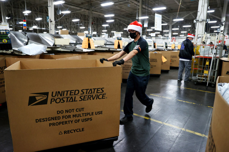 US Postal Service Ramps Up Processing For Holiday Rush