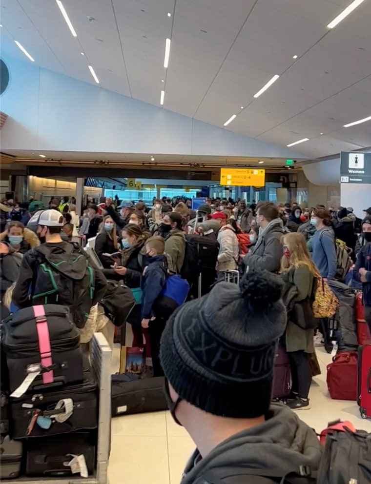 Image: Delays at Denver International Airport