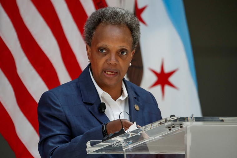 Image: FILE PHOTO: Chicago's Mayor Lori Lightfoot attends a science initiative event at the University of Chicago in Chicago, Illinois