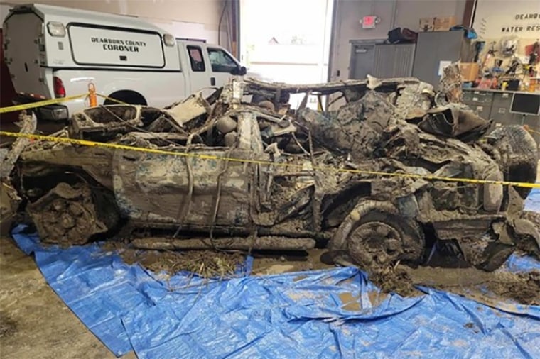 Image: Human remains recovered from a vehicle submerged for nearly two decades positively identified.