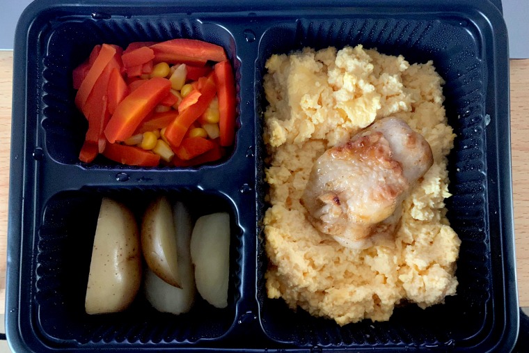 Meals at Penny’s Bay are catered by Cathay Pacific, Hong Kong’s flagship carrier.
