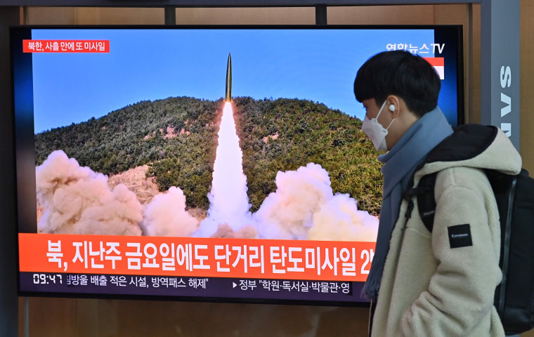 Image: SKorea-NKorea-missile