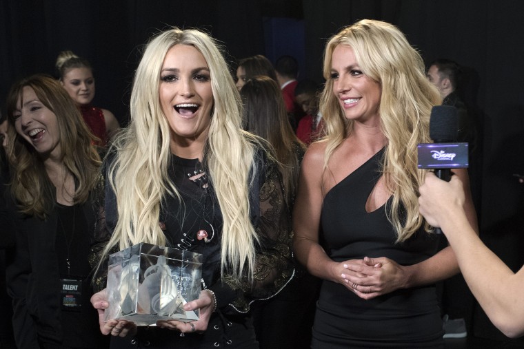 Britney Spears and her sister Jamie Lynn attend the Radio Disney Music Awards on April 29, 2017, in Los Angeles.