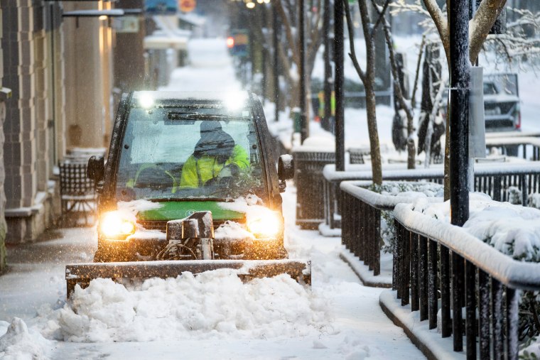 Image: Winter Storm Brings Ice And Snow To The Carolinas