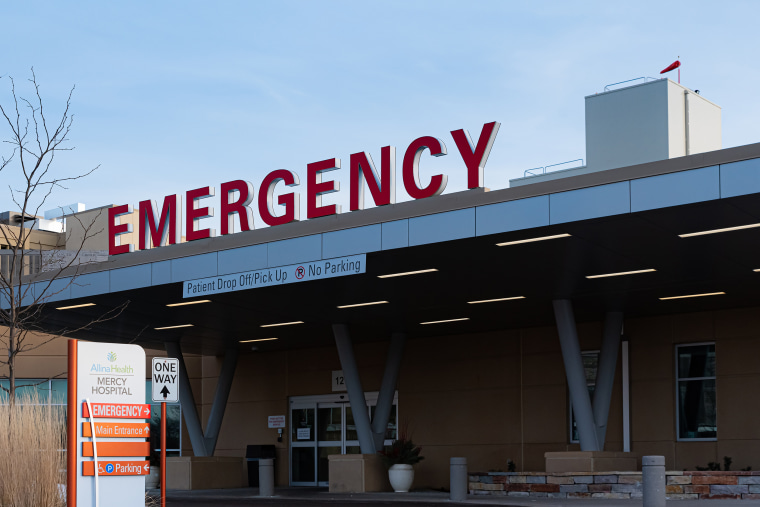 Image: The Emergency Room entrance of Mercy Hospital in Coon Rapids, Minn.