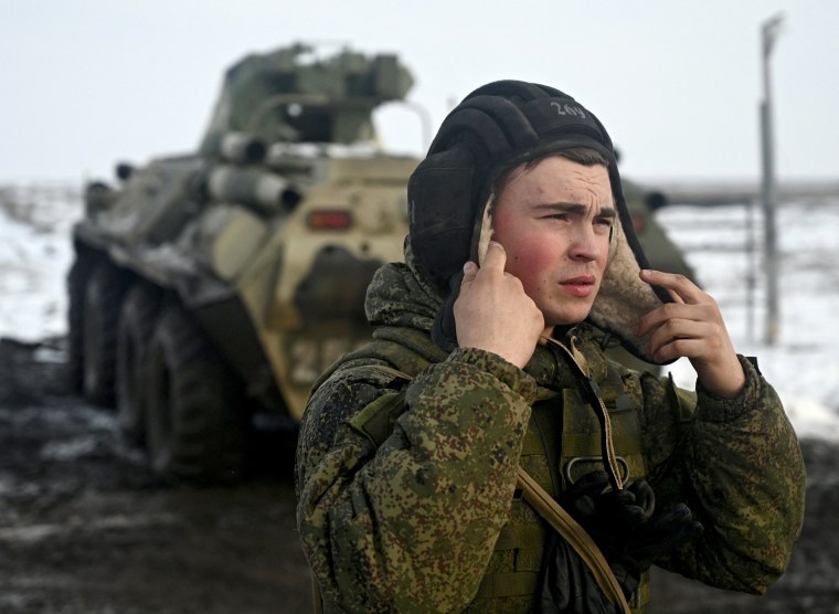 Image: Russian service members hold drills in the Rostov region