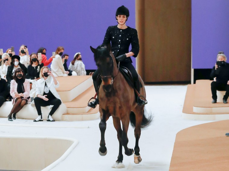 Chanel Spring 2022 Couture Show Featured A Real Horse