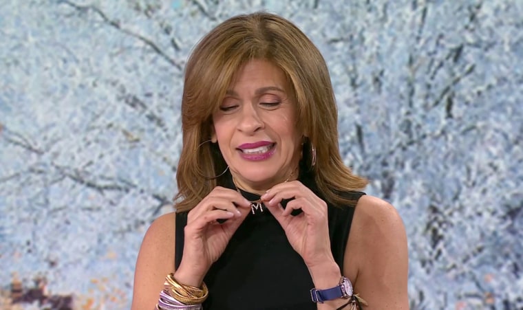 Hoda revealed that the "M" on one of her necklaces stands for Mom.