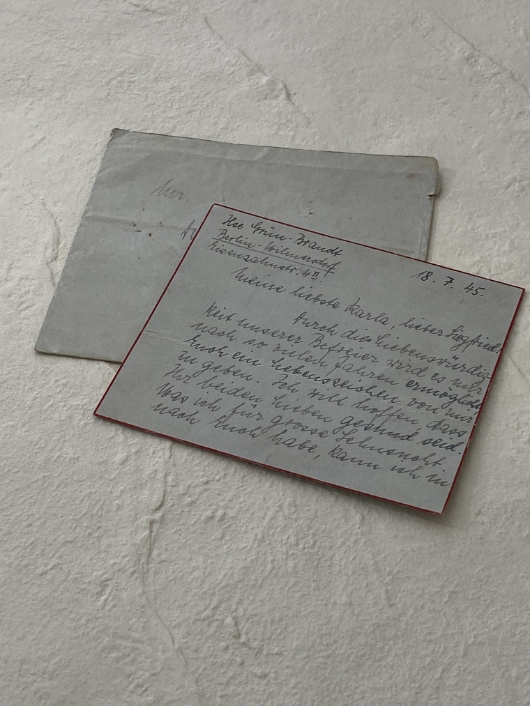 Loewenberg's letter, written in German and dated July 1945.