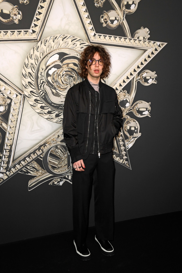 Dior Homme : Photocall - Paris Fashion Week - Menswear F/W 2022-2023