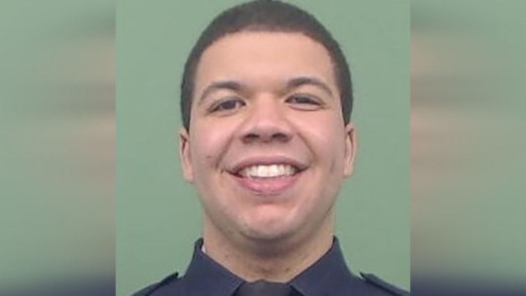 Jason Rivera, de 22 años, acudió a una vivienda en Harlem ante un incidente doméstico y fue ultimado a tiros.