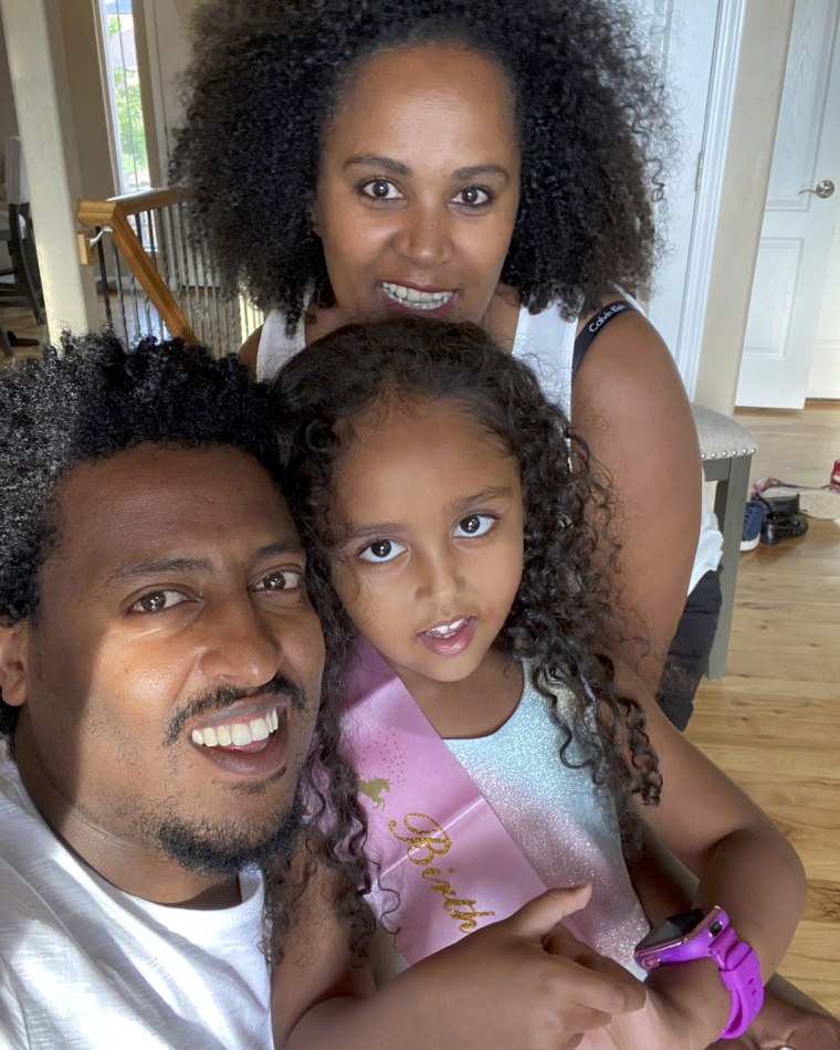 Wongel Estifanos, center, and her parents, Estifanos Dagne and Rahel Estifanos. Wongel, fell 110 feet to her death on a theme park ride after not being buckled in filed a lawsuit against the park, on Oct. 20, 2021.
