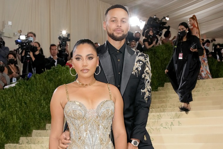Image: Ayesha Curry and Steph Curry