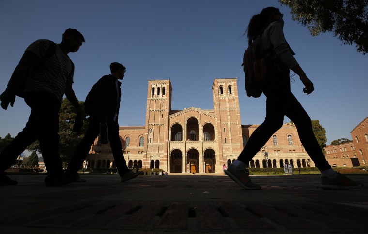 Image: Students at of the University of California, Los Angeles campus on, Nov. 17, 2021.