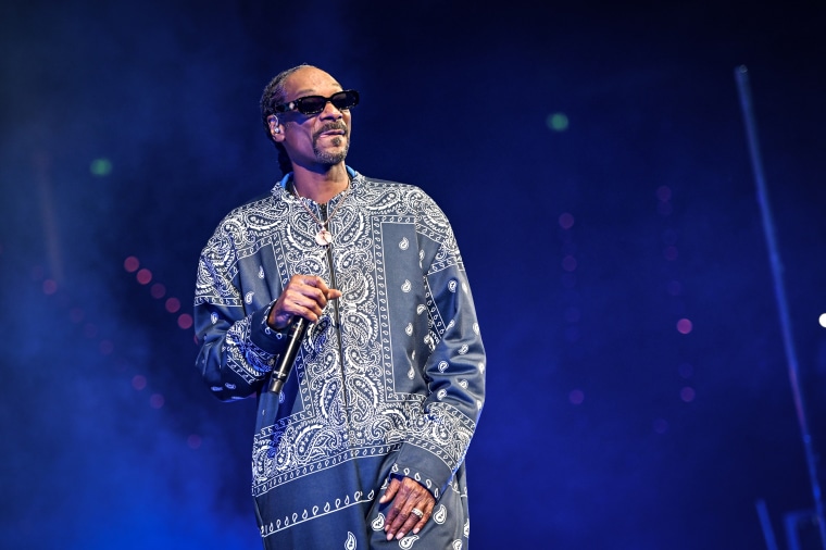 Snoop Dogg performs at Rupp Arena on Nov. 20, 2021 in Lexington, Ky.