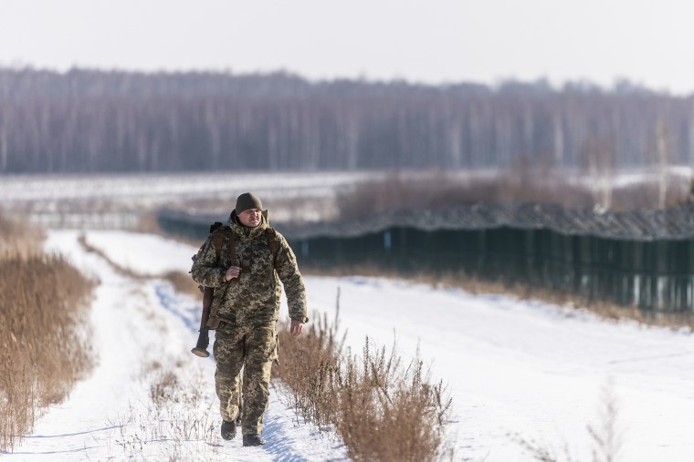 Ukraine Warns Of Encirclement As Russia Conducts Exercises In Belarus