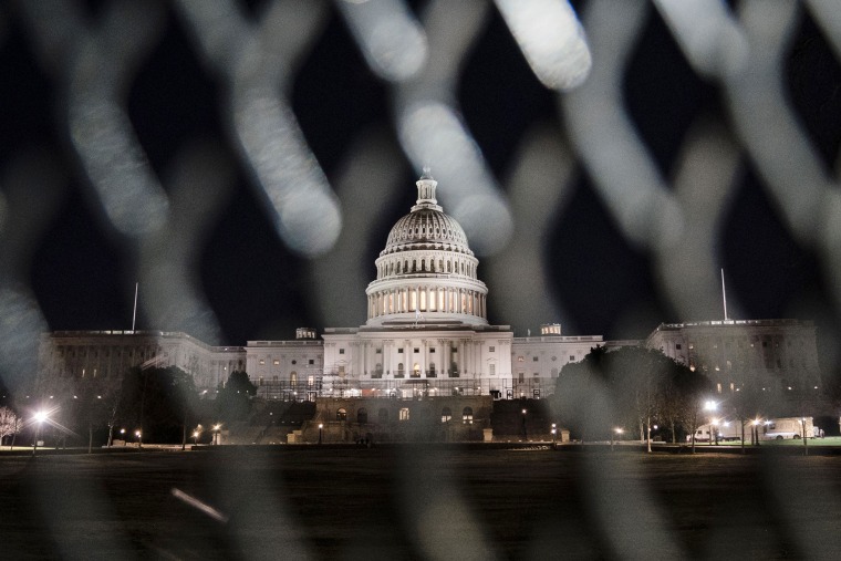 Security Fencing Goes Up Around Capitol Complex ahead of State of the Union