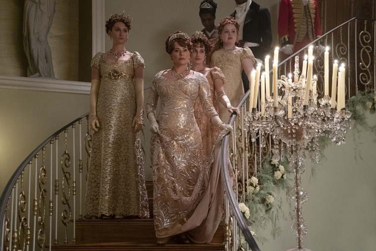 Bessie Carter as Prudence Featherington, Polly Walker as Lady Portia Featherington, Harriet Cains as Philipa Featherington, Nicola Coughlan as Penelope Featherington in episode 201 of Bridgerton. Cr. Liam Daniel/Netflix © 2022