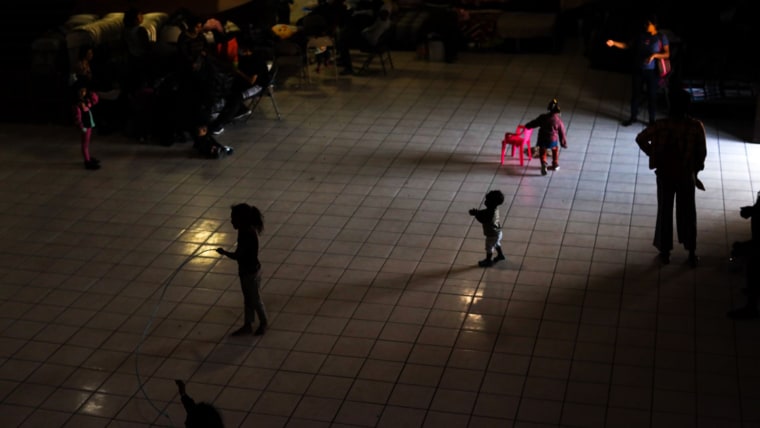 Niños en un albergue migrante de Tijuana, México, el 8 de febrero de 2022.