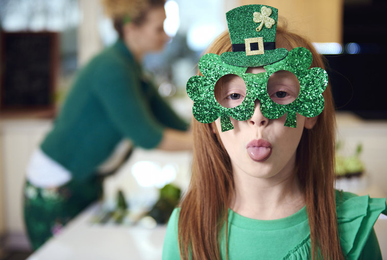 Look like a Leprechaun to win prizes in this St. Patrick's Day game.