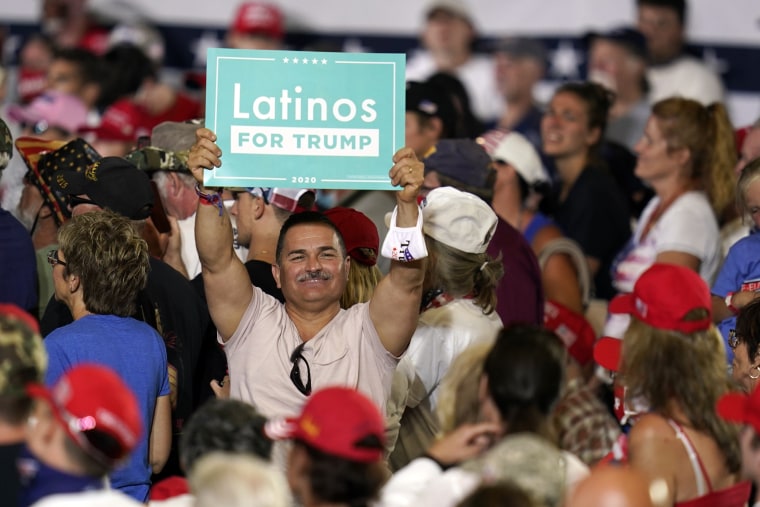 Image: Latino's for Trump