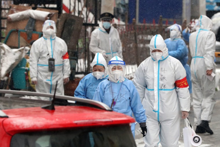 Image: Residential compound under lockdown in Changchun