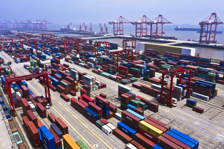 Image: Shipping containers, China