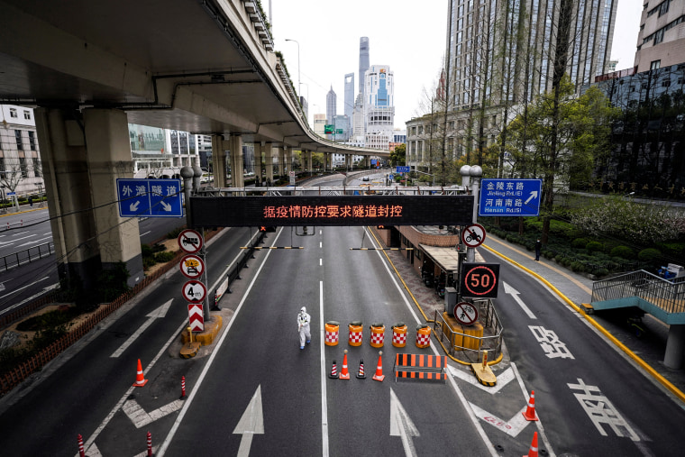 Image: COVID-19 lockdown in Shanghai