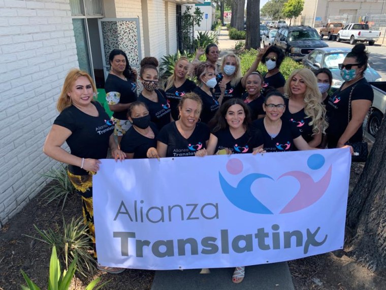 Members of Alianza Translatinx.