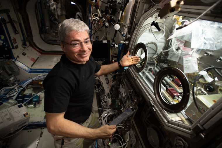 Image: NASA astronaut Mark Vande Hei