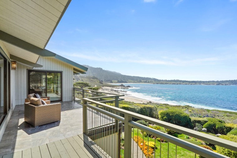 Betty White Carmel California beach vacation house for sale