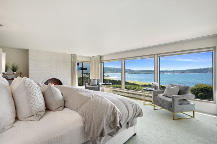 Betty White Carmel California beach vacation house for sale