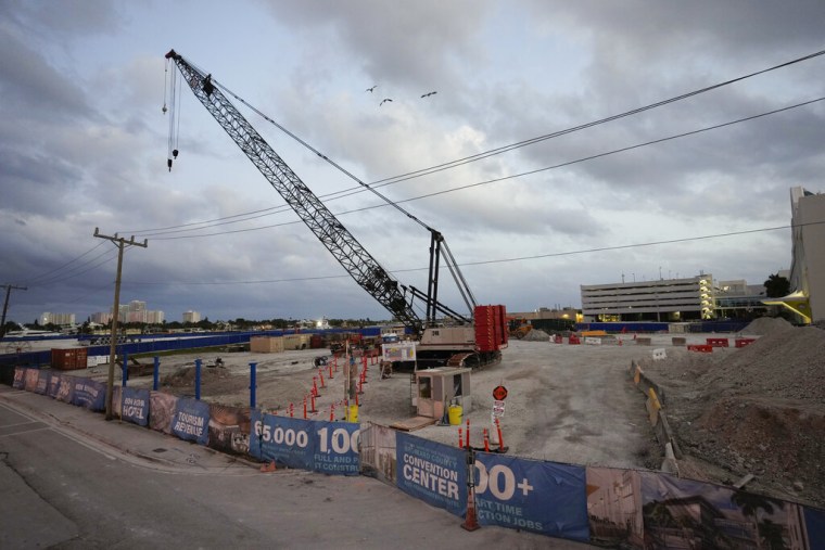 El sitio donde se construirá un hotel de lujo de 800 habitaciones en Fort Lauderdale, Florida.