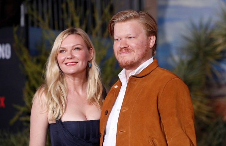 Actors Jesse Plemons and Kirsten Dunst pose at the premiere for "El Camino: A Breaking Bad Movie" in Los Angeles