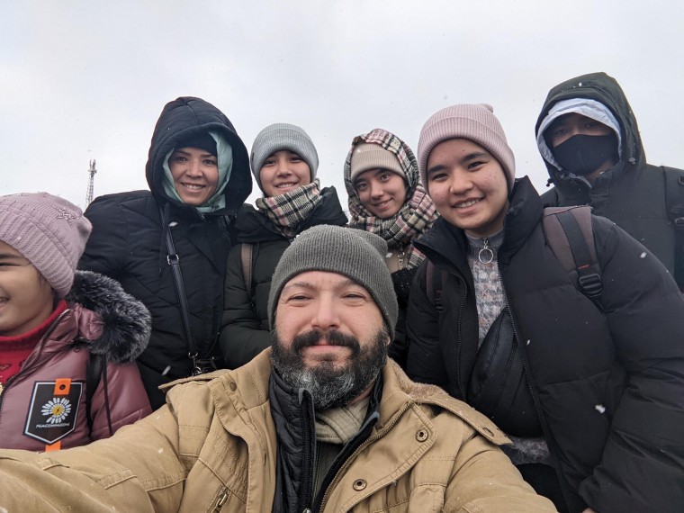 Bryan Stern pictured with refugees he was able to successfully rescue from Kyiv, Ukraine.