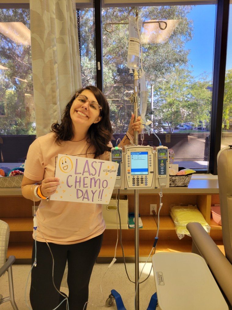 While Melissa Ursini lost some of her hair, had trouble sleeping and experienced painful neuropathy, she feels grateful that her experience with chemotherapy wasn't too hard on her.