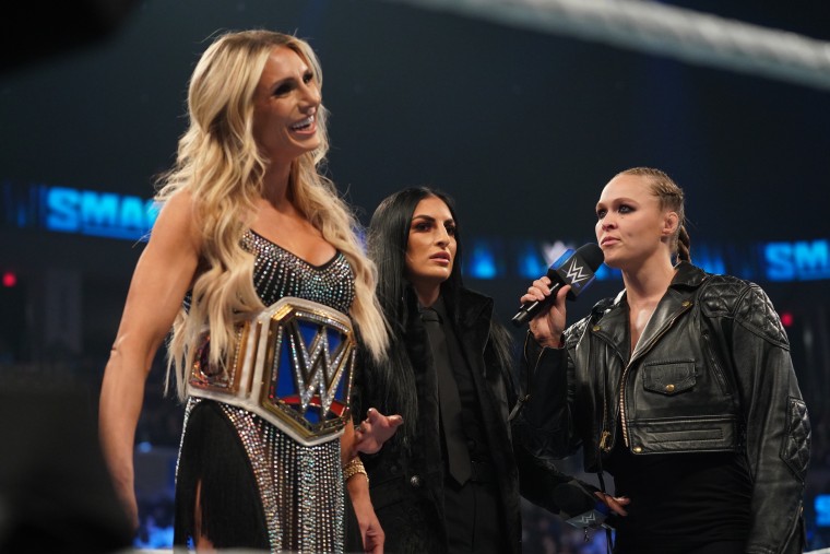 Charlotte Flair and Ronda Rousey on "Smackdown"