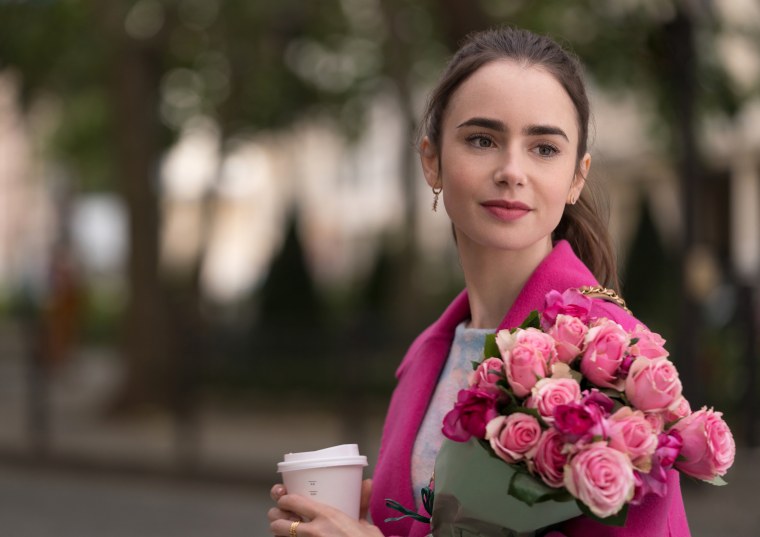Lily Collins' character Emily has a passion for fashion, but the shoes she wore on set weren't always comfortable.