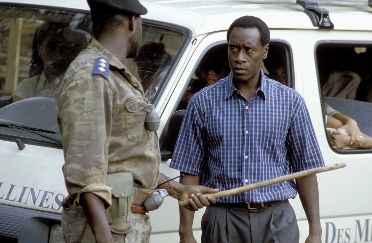 DON CHEADLE, HOTEL RWANDA, 2004