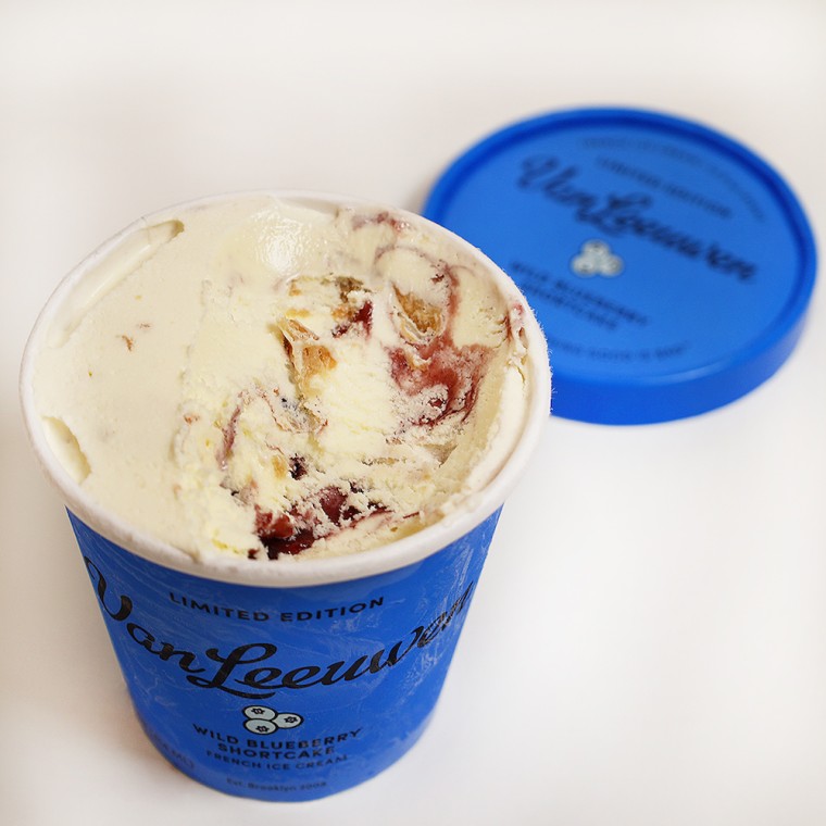 A whole dessert wrapped up in one summery ice cream flavor. Who needs pie à la mode when you have a pint of this?