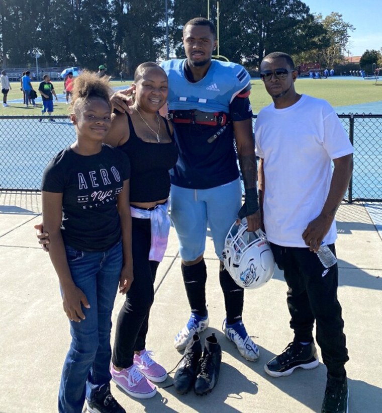 K'aun Green in the Contra Costa College football uniform.